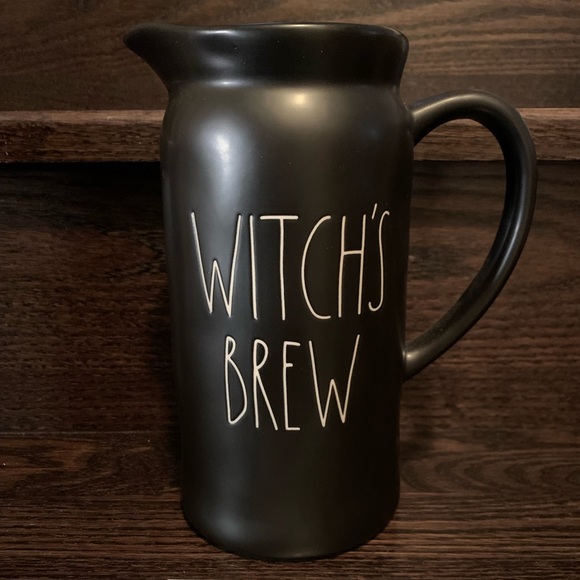 🇺🇸 Witch’s Brew - USA Exclusive - Picture 1 of 1